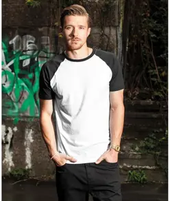 T-shirt bicolore maniche raglan Build Your Brand