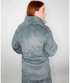 Vestaglia di lusso con zip in pelliccia sintetica stile eschimese Ribbon
