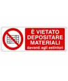 adesivi vietato depositare materiale davanti a estintori