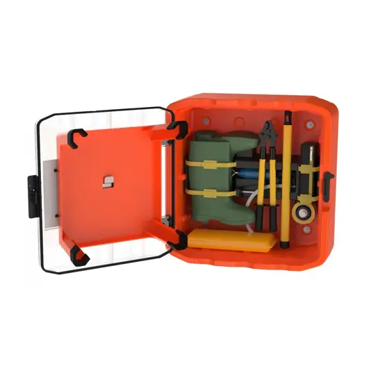 Armadio elettro soccorso completo con DPI e attrezzature dielettriche