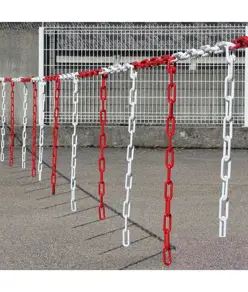 Barriera di delimitazione con catene verticali