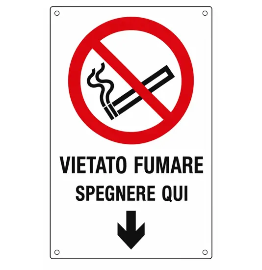 Cartelli di divieto 'vietato fumare spegnere qui'