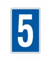 Cartello con numero sfondo blu