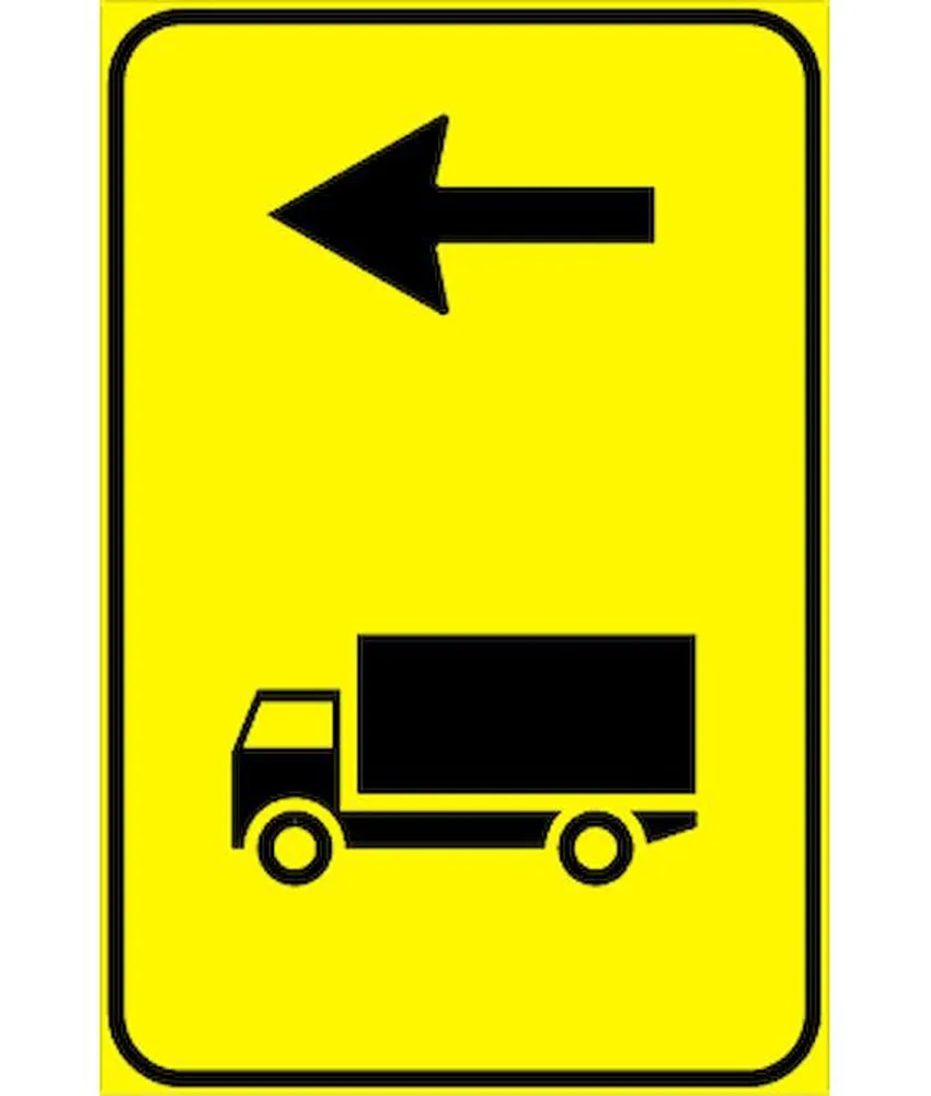Cartello 'direzione autocarri consigliata' con direzione freccia a scelta, 900 x 1350 mm