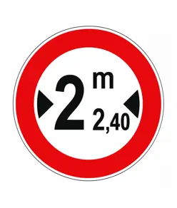Cartello divieto di transito  a veicoli con larghezza superiore a...