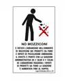 Cartello multilingue 'no mozziconi'