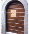 Cartello personalizzato con stampa su legno formato verticale