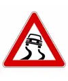 Cartello strada sdrucciolevole