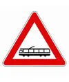 Cartello stradale attraversamento tram