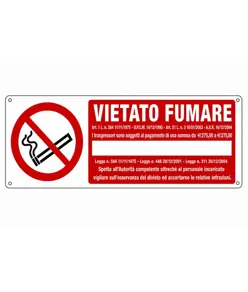 Cartello vietato  fumare i trasgressori sono soggetti al pagamento