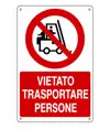 Cartello vietato  trasportare persone