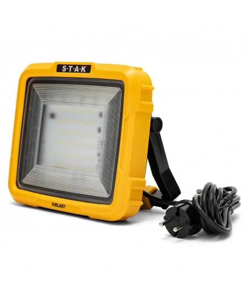 Faretto led 30W, rinforzi in PVC - vetro antiurto