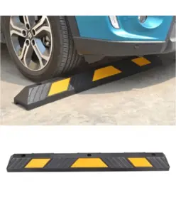 Fermaruota per parcheggi  in gomma