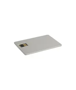 Chiavetta USB 8GB a a forma di tessera in metallo.
