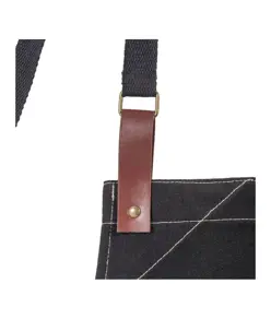 Grembiule da cucina  in cotone 280 g/m2 con 2 tasche frontali, cinghie in PU regolabili.