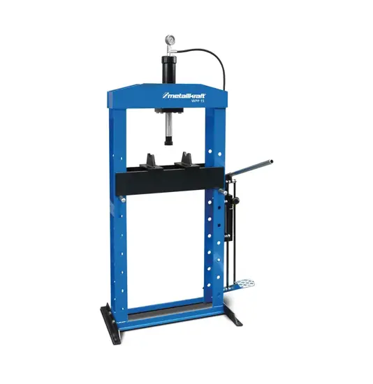 Pressa idraulica con cilindro mobile Metallkraft