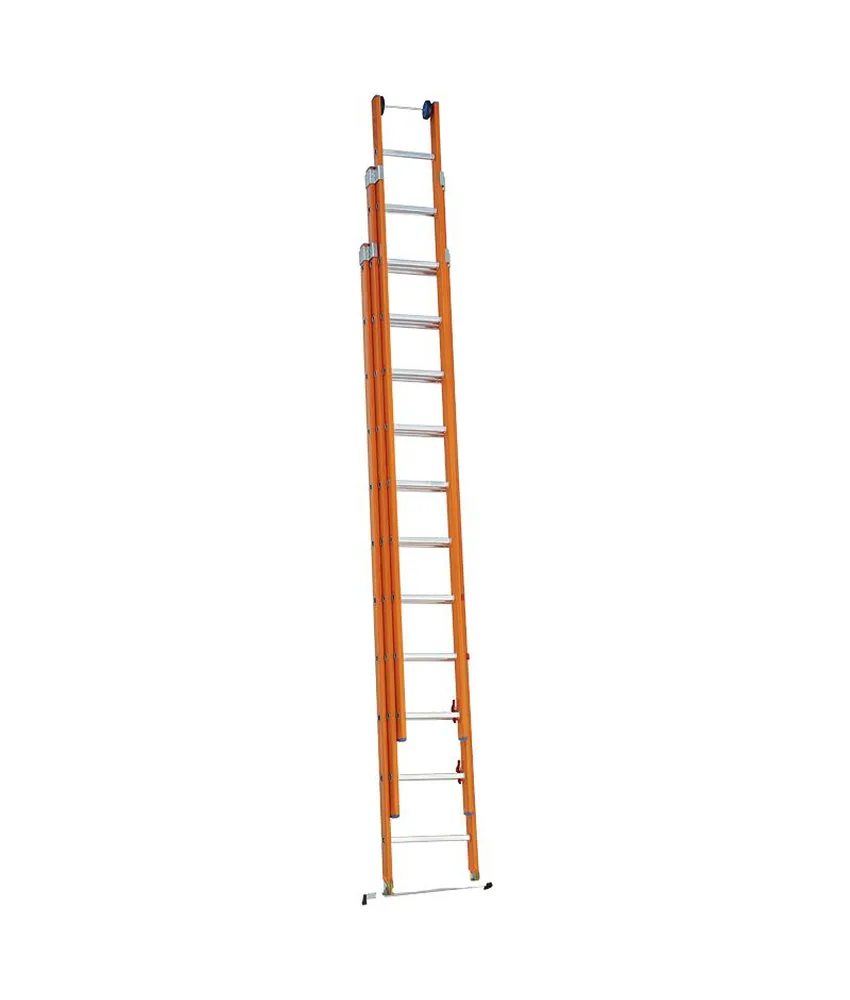 Scala a sfilo 3 tronchi ad isolamento elettrico W6, in vetroresina - a mano