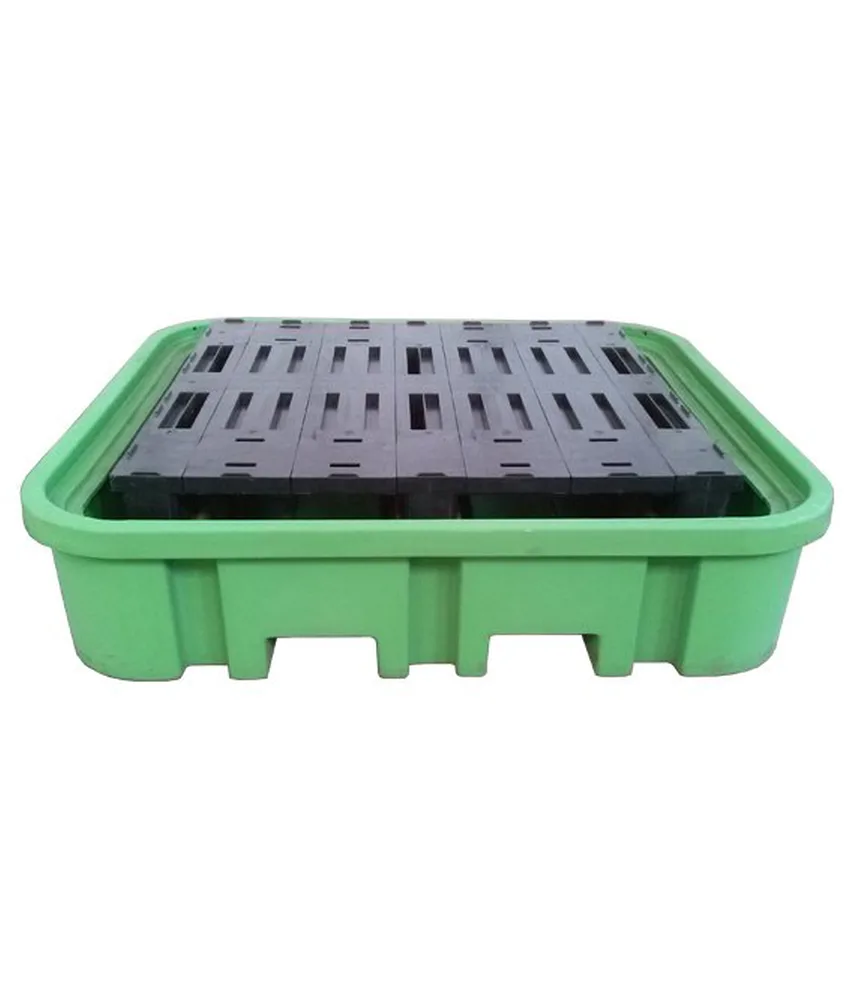Vasca di raccolta per fusti dimensioni 132x132x h27 cm, polietilene - per 4 fusti - capacità 260 lt