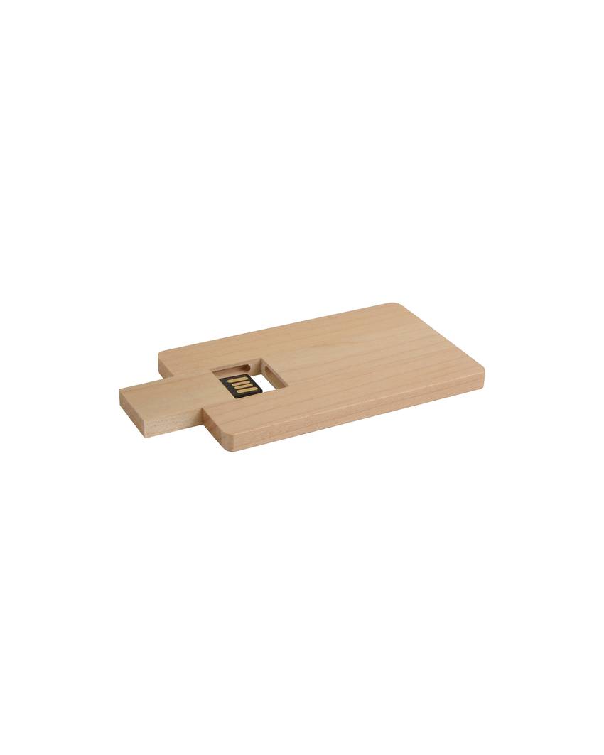Chiavetta USB 4GB a forma di tessera in legno.