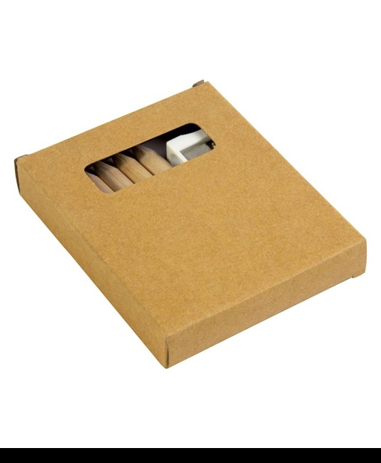 Set composto da 6 matite in legno colorate, temperino in plastica e album, in scatola