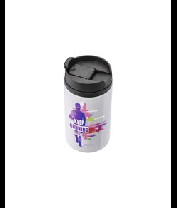 Tazza in metallo con interno, manico e tappo in plastica. Adatta per la stampa sublimatica