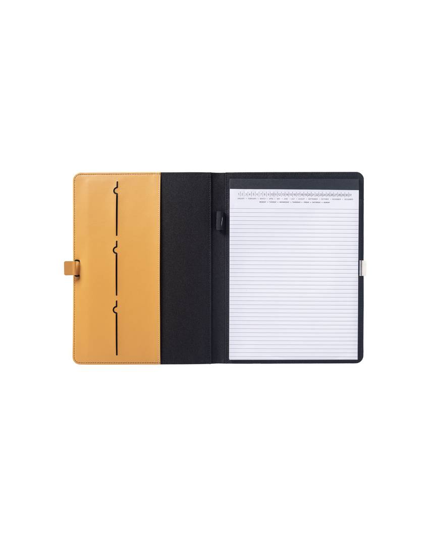 Cartella porta blocco A4 in R-PET con gancio di chiusura in metallo