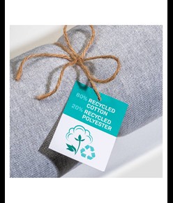 Telo mare/pareo  in cotone riciclato  da 180 gr/m2 con frange, misura 90x170 cm