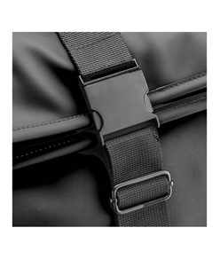 Zaino porta PC in Soft PU water resistant con sistema di aggancio ai trolley Demi - Design Milano Zaino porta PC in Soft PU water resistant con sistema di aggancio ai trolley Demi - Design Milano