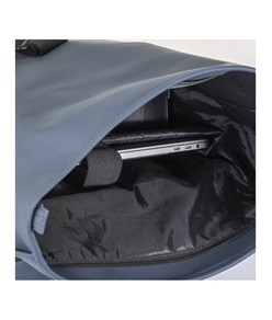 Zaino porta PC in Soft PU water resistant con sistema di aggancio ai trolley Demi - Design Milano Zaino porta PC in Soft PU water resistant con sistema di aggancio ai trolley Demi - Design Milano