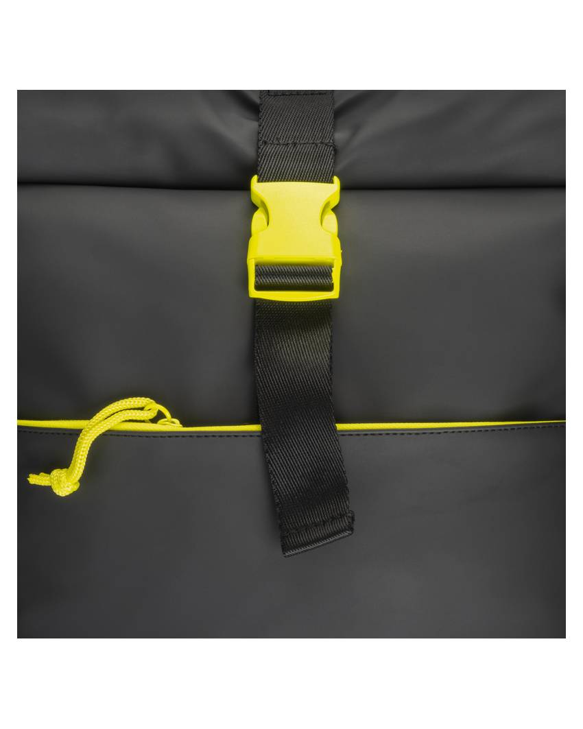 Zaino porta pc in soft pu water resistant, compartimento notebook Demi - Design Milano