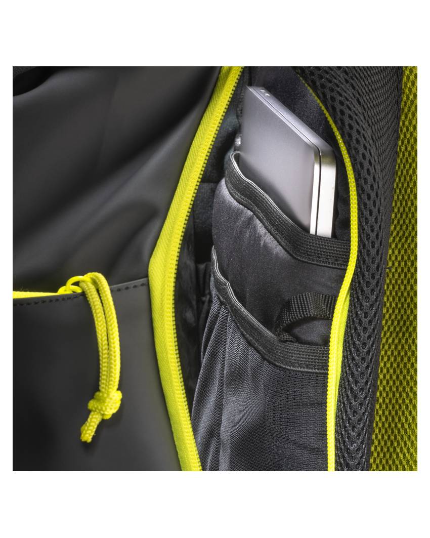 Zaino porta pc in soft pu water resistant, compartimento notebook Demi - Design Milano