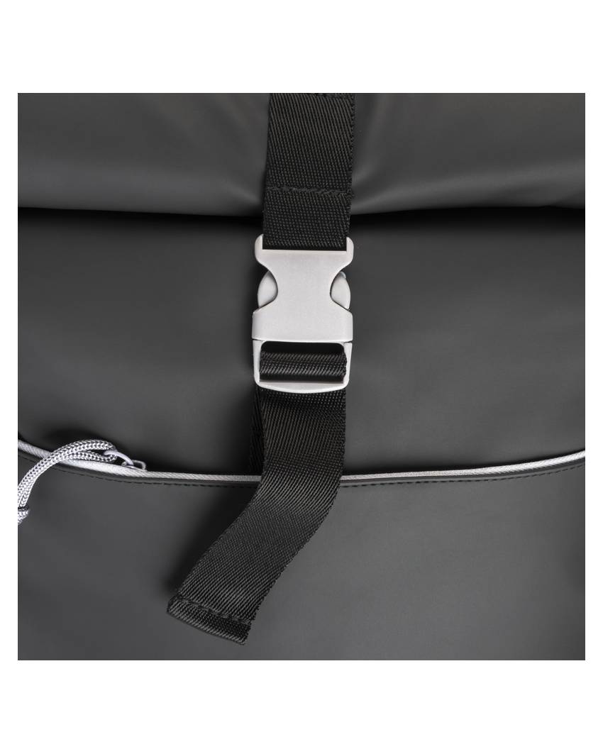 Zaino porta pc in soft pu water resistant, compartimento notebook Demi - Design Milano