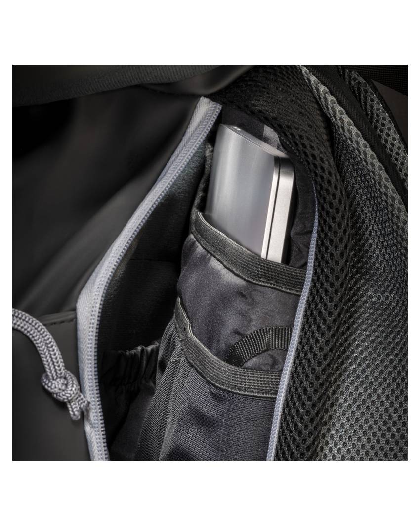 Zaino porta pc in soft pu water resistant, compartimento notebook Demi - Design Milano