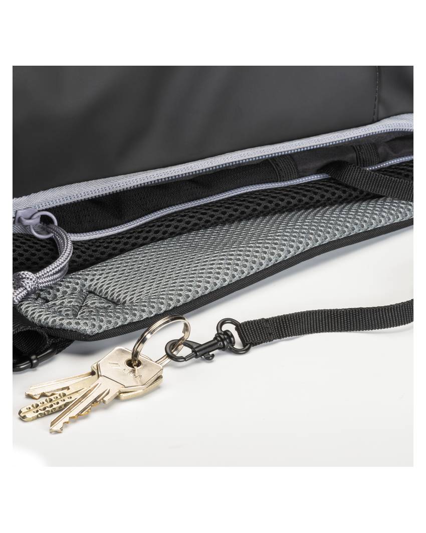 Zaino porta pc in soft pu water resistant, compartimento notebook Demi - Design Milano